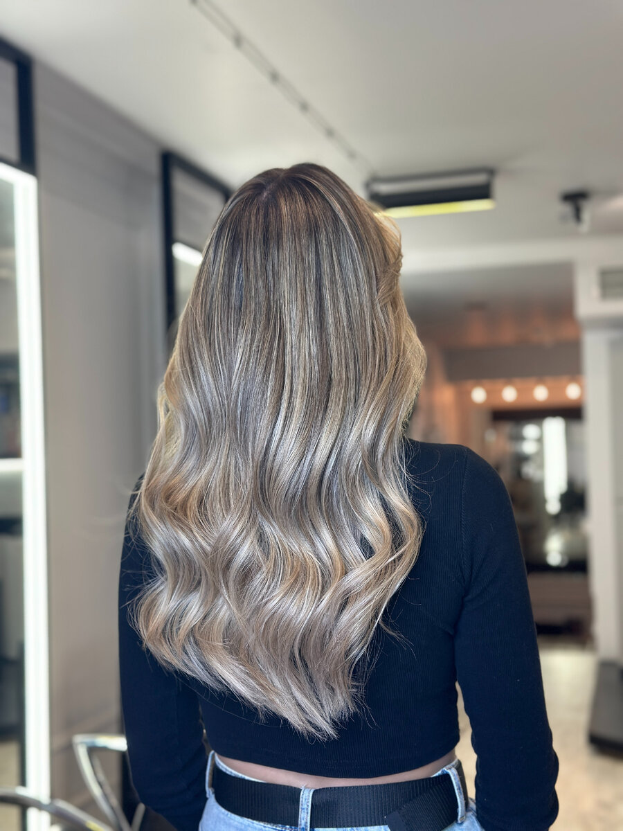 Работа стилиста Kosa Colour Studio.