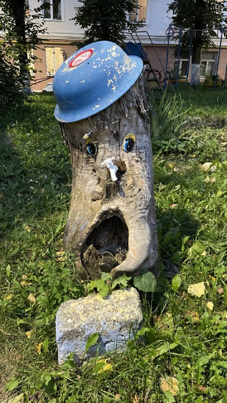 удивлённый товарищ!