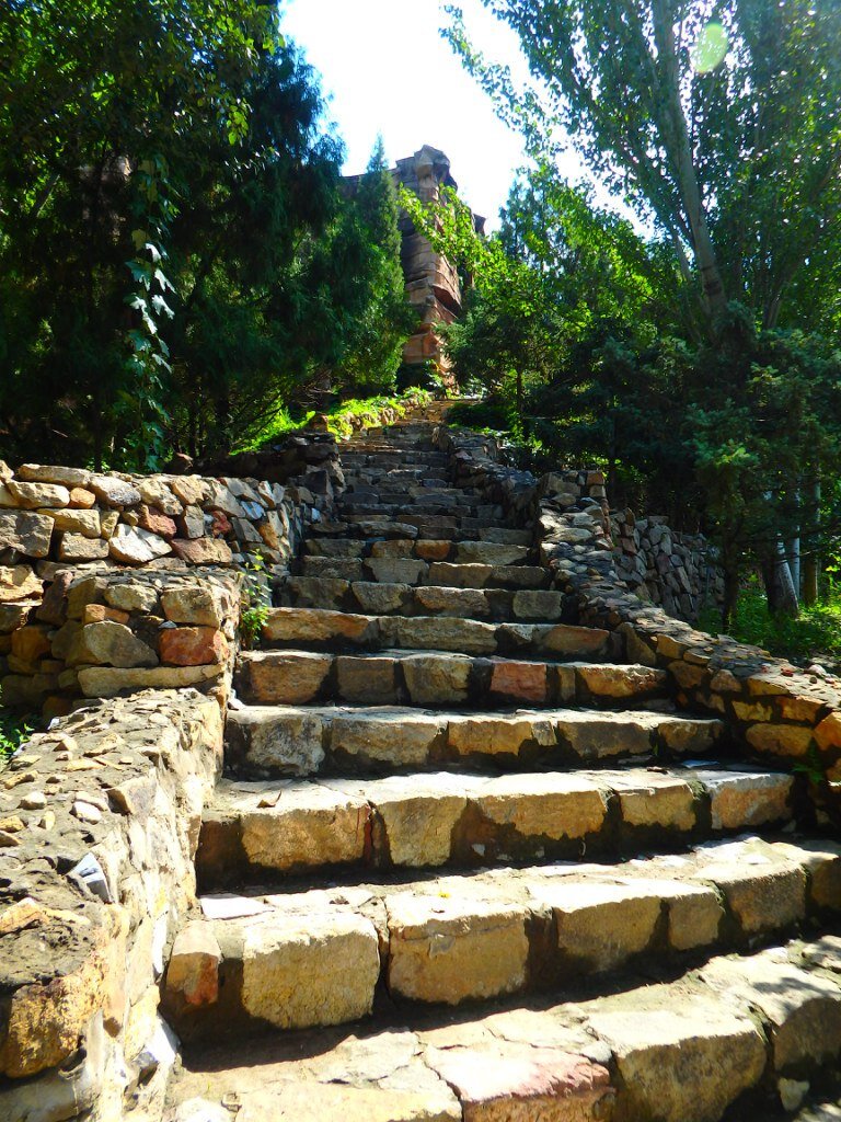  Путь к деревне уйгуров. Здесь мне понравилось больше всего (очень необычная, спокойная атмосфера)

