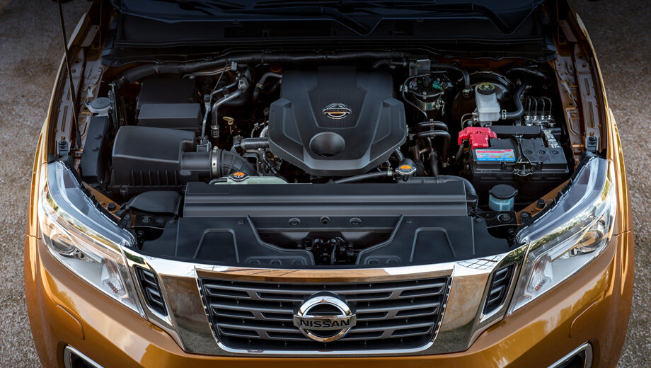 Одна из будущих жертв — пикап Nissan Navara. Версия для Старого Света производится в Барселоне. Три года назад она получила новый турбодизель 2.3 dCi (на фото) в двух вариантах форсировки: 163 и 190 л.с. Судя по всему, этому двигателю придётся умирать молодым.