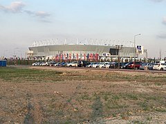      Вид на стадион из парка «Левобережный»