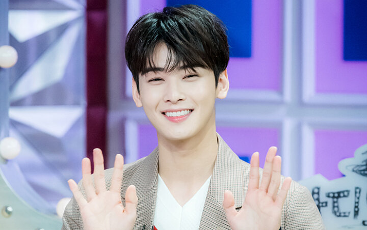 Ча Ын У стоит присмотреться внимательно к своему окружению.