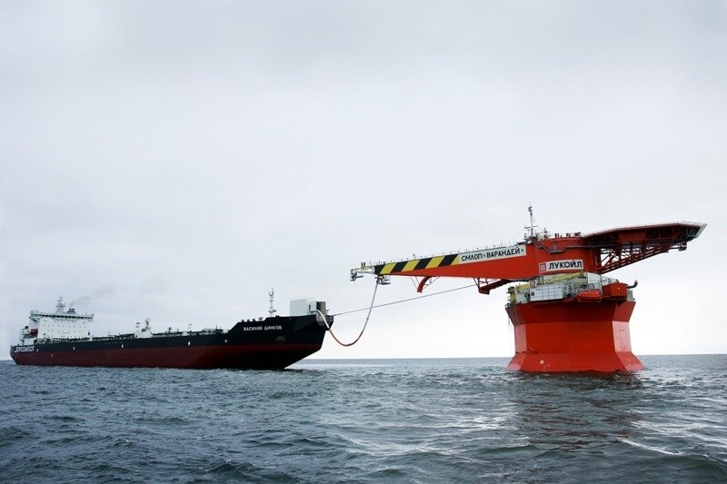 Танкеры "ЛУКОЙЛа" бороздят воды мирового океана