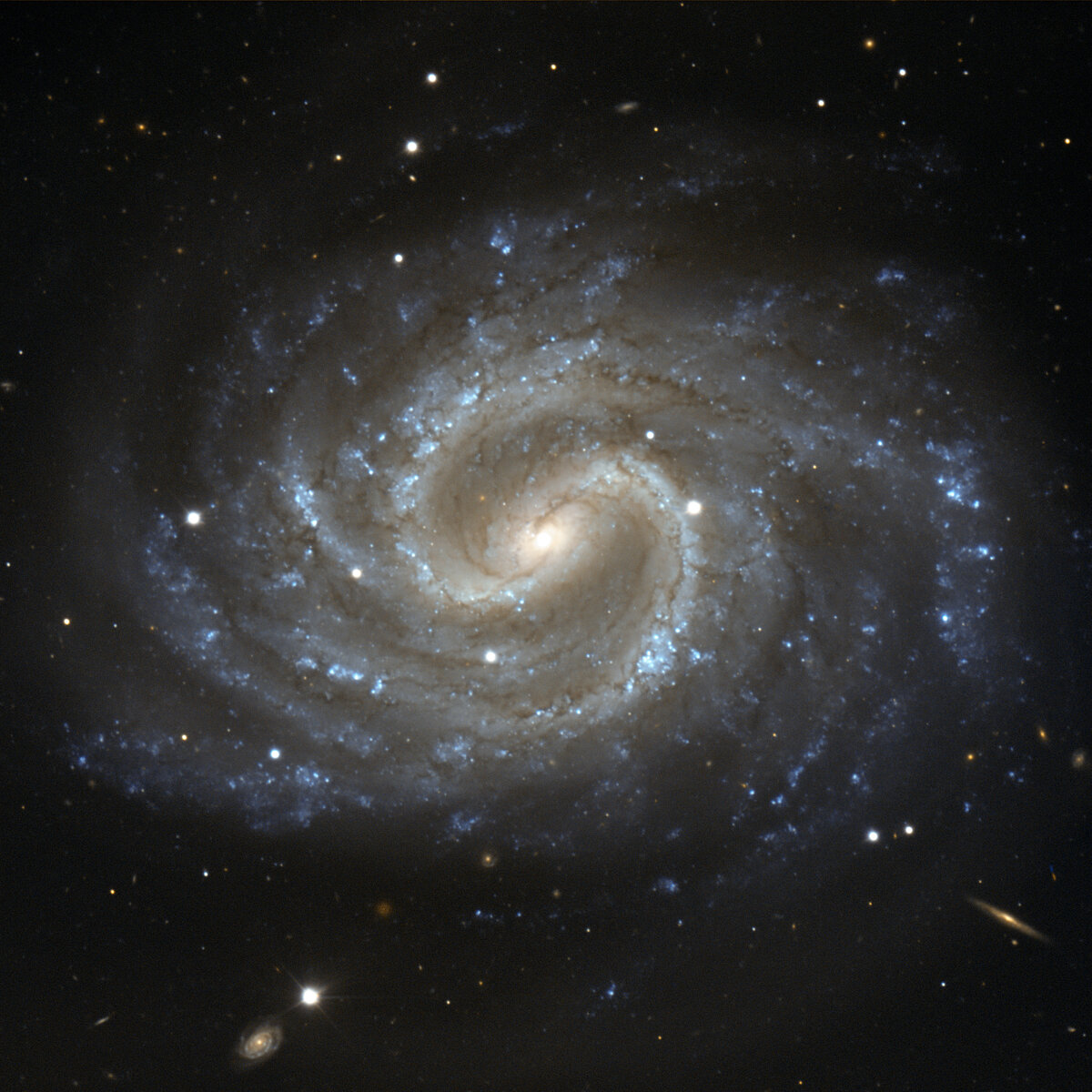 Галактика фото. Галактика NGC 4535. M 105 (Галактика). Галактика NGC 7727. Спиралевидная Галактика с перемычкой.