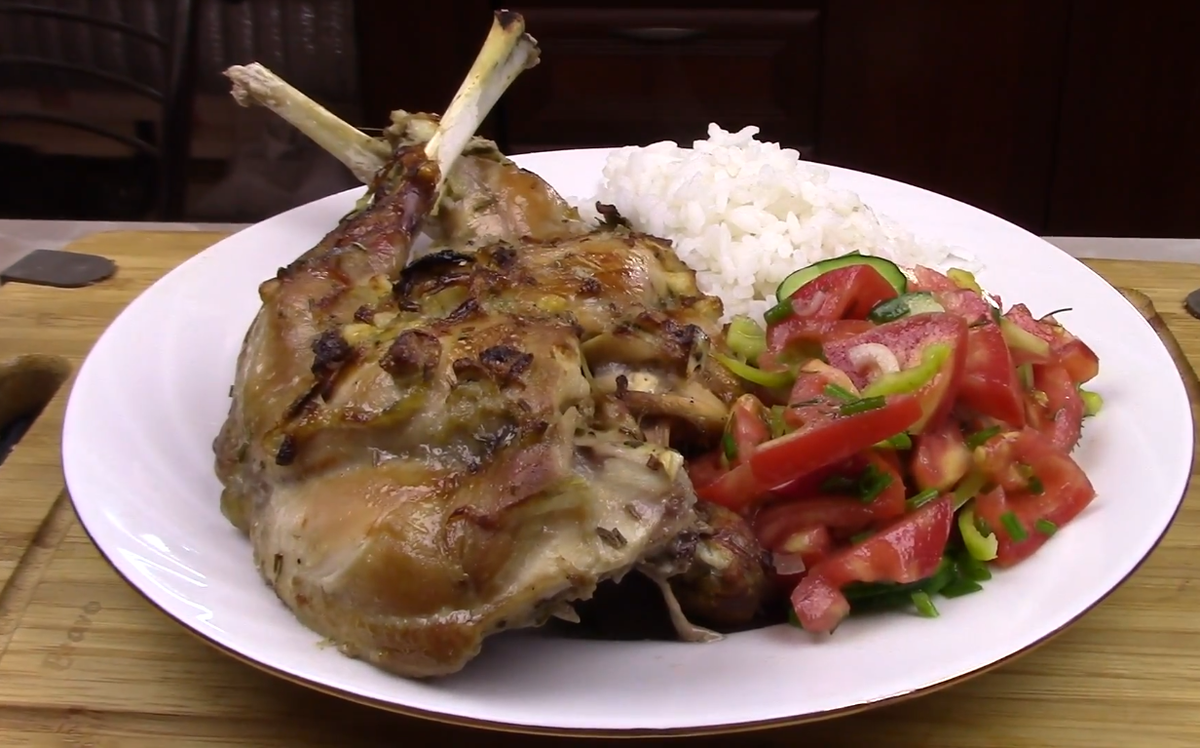 рецепт кролика, простые рецепты кролика, кролик в духовке, сочный кролик в духовке