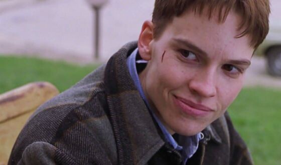 Хиллари Суонк – «Парни не плачут»