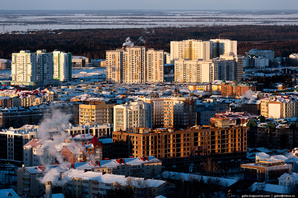 Виды ханты мансийска. Площадь ханты-мансийска. Центр города ханты мансийска. Столица ханты мансийска. Ханты мансийск хмао.