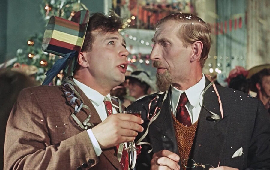 Фрагмент кинофильма «Карнавальная ночь»