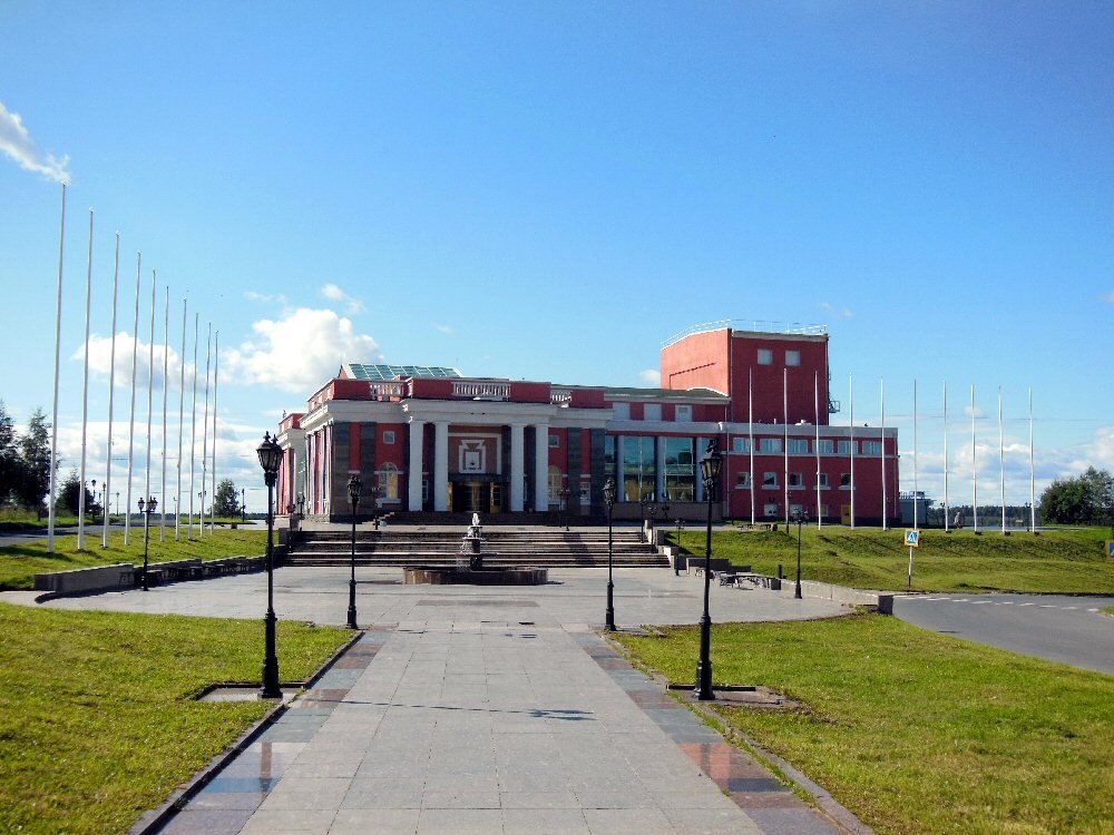 кондопожский дворец искусств. кондопога дворец культуры. карелия органный зал кондопога. кондопога дворец. дворцы кондопога.