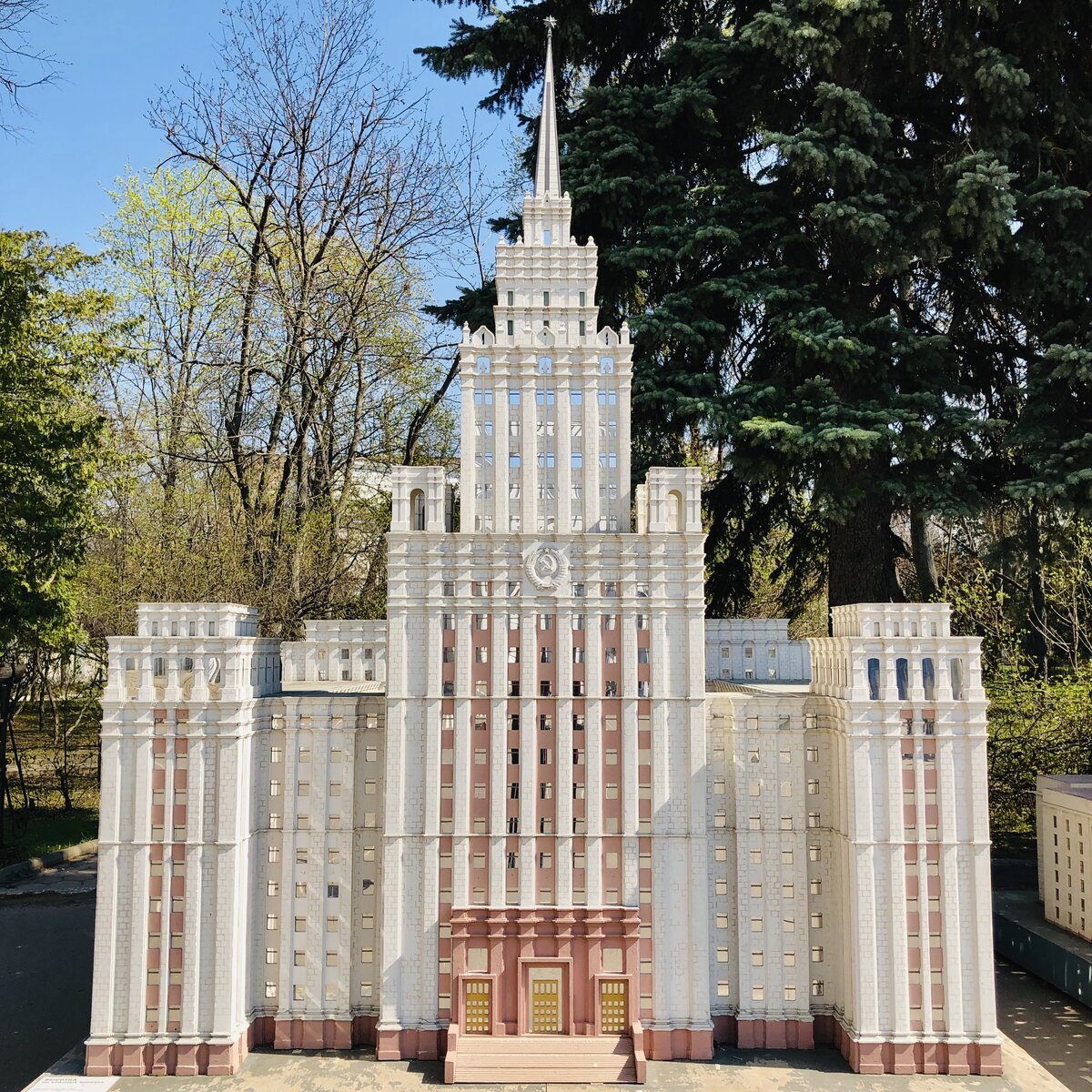 семь сестер дома в москве