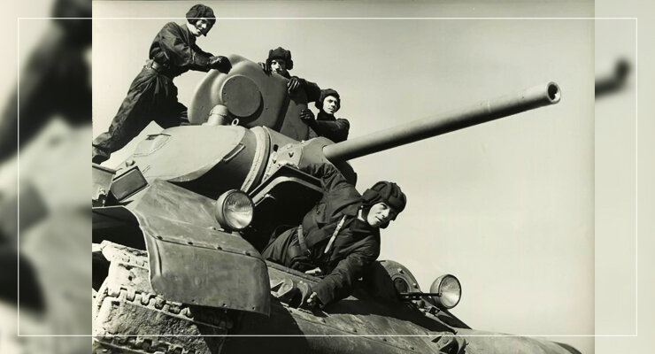 Танка Т-34 с экипажем