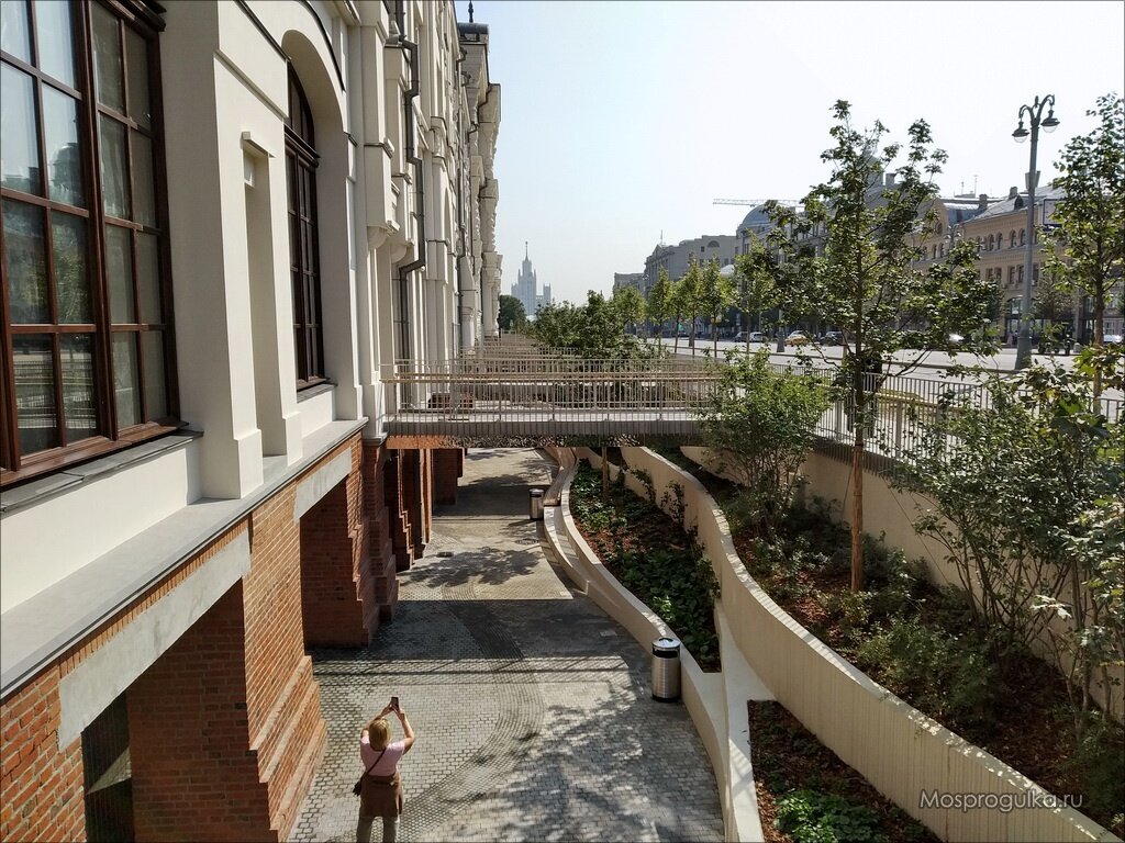 Со стороны Новой площади. Фото: mosprogulka.ru