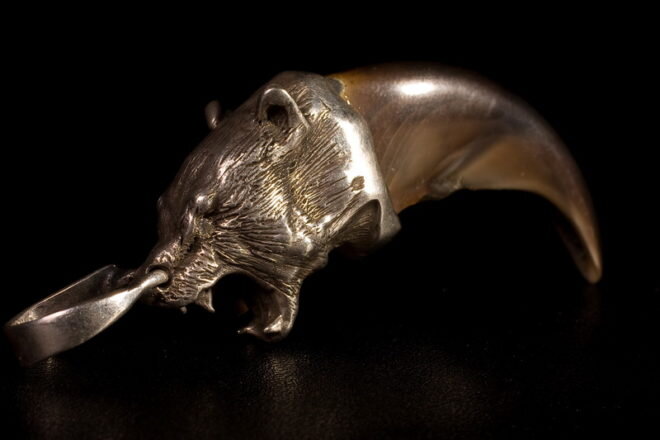 Оберег "Коготь медведя"