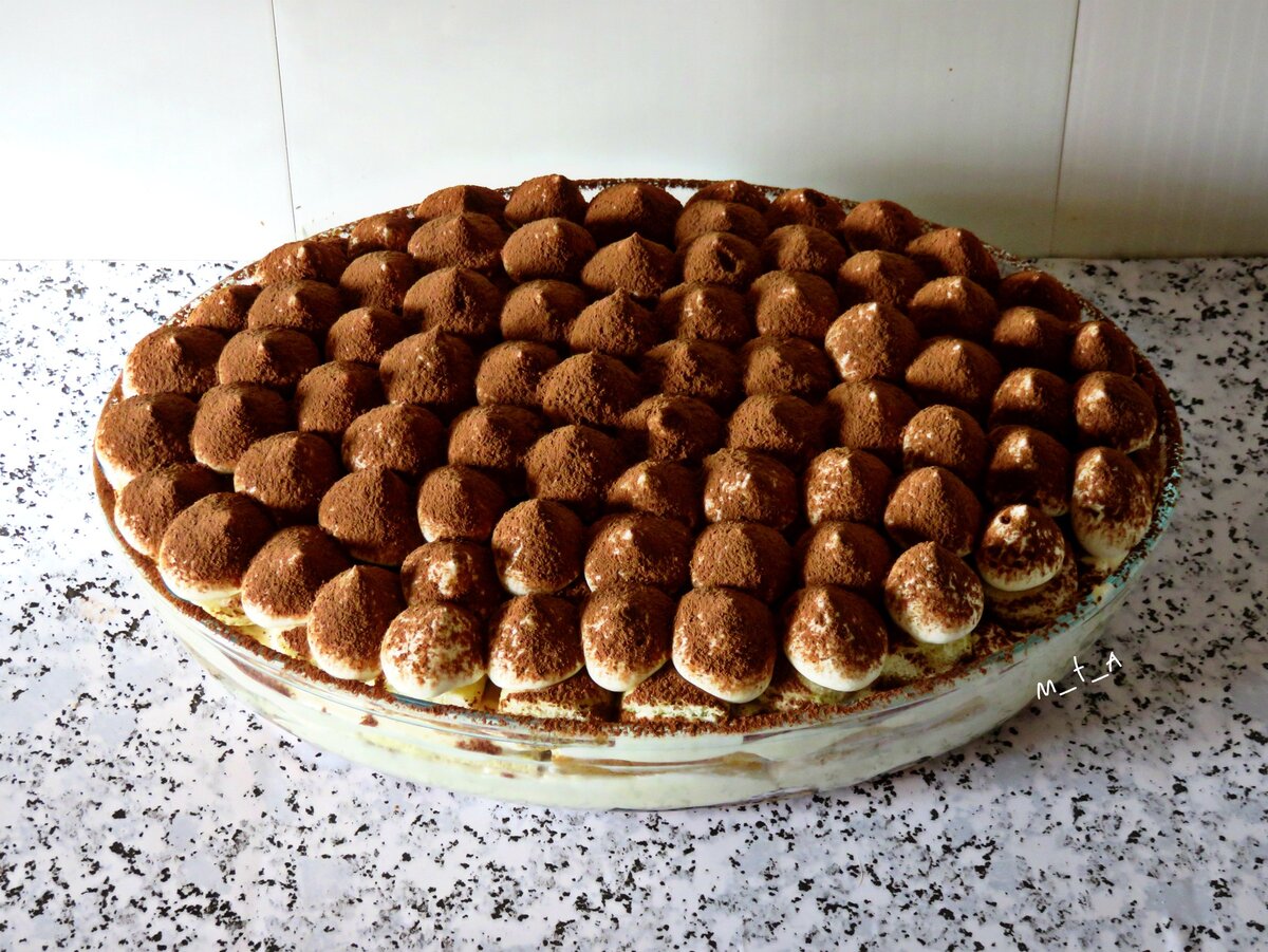 Kak ukrasiti tort Tiramisu