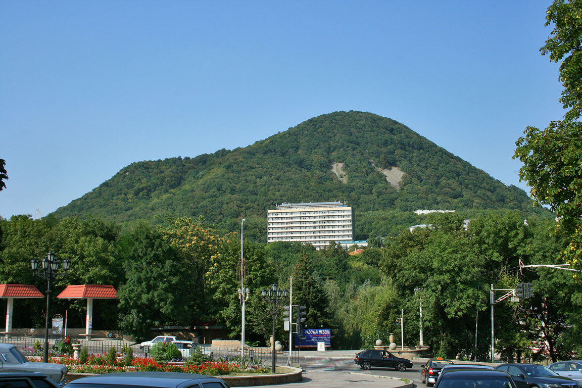 Гора Железная