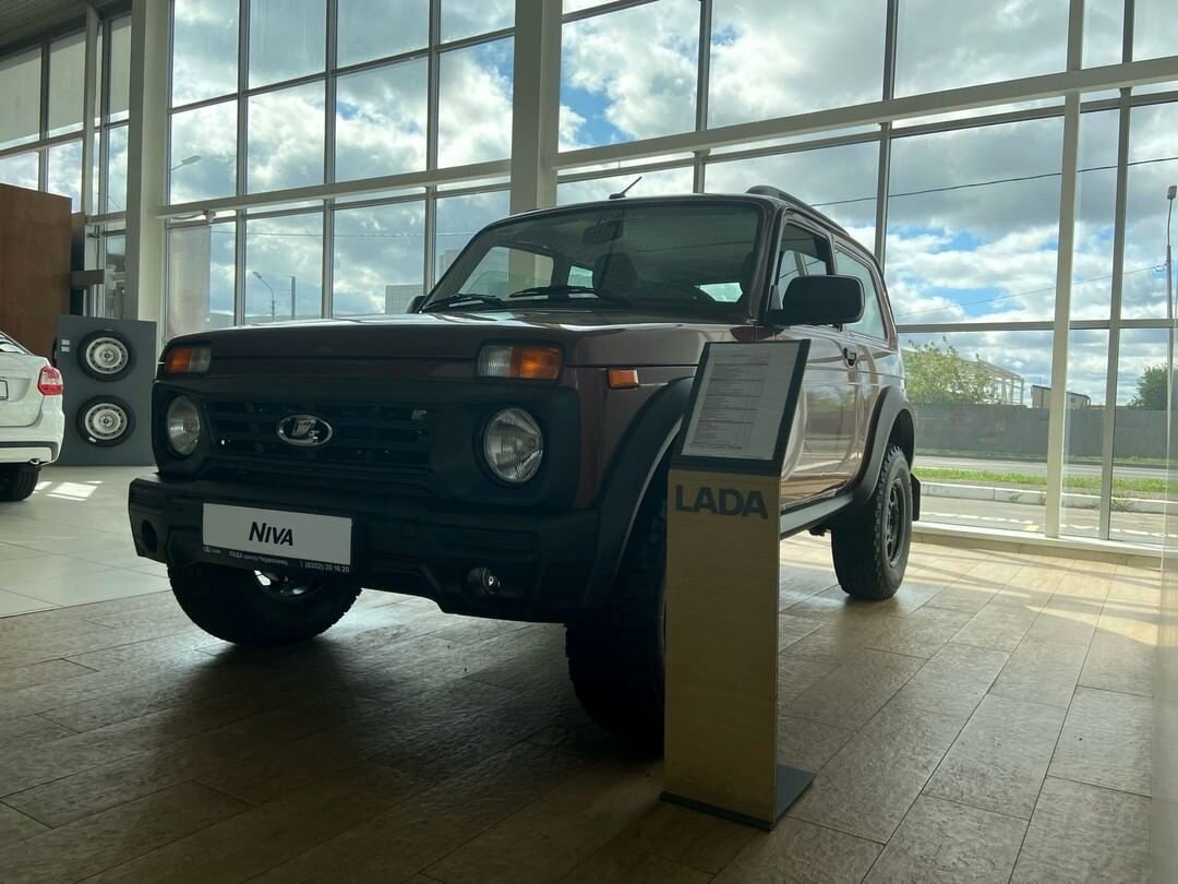 Lada Niva Bronto 2021 | Обновлённый внедорожник подорожал на 300 тысяч  рублей | OptimaVOD YouTube Channel | Дзен