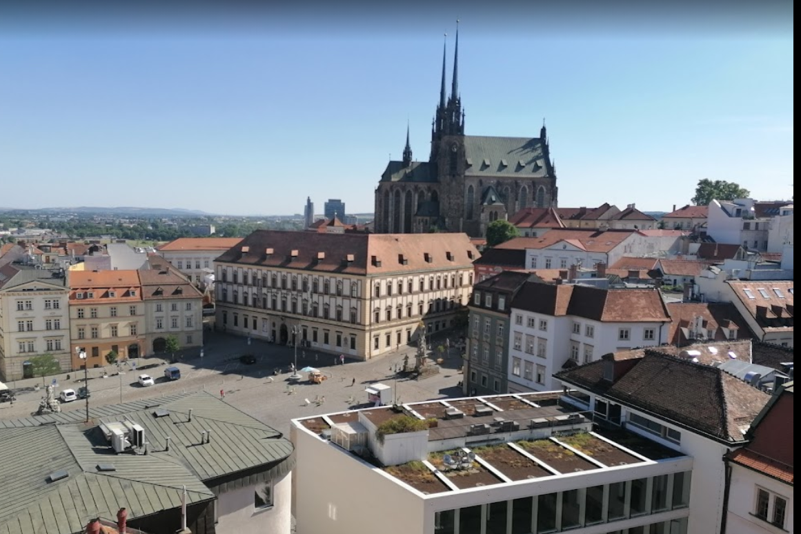 Вид на капустную площадь и собор Святого Петра