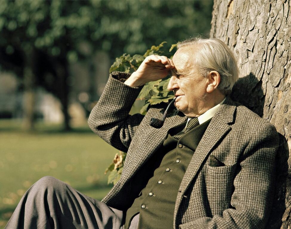 Джон Рональд Руэл Толкин