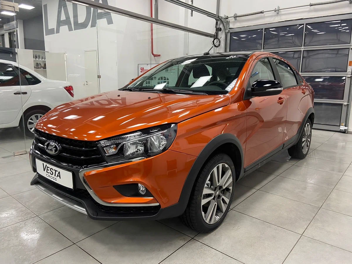 Lada Vesta Cross - разбираемся, с каким ДВС 1.6 или 1.8 брать седан на  механике | АВТОЭКСПЕРТ ИВАНЫЧ | Дзен