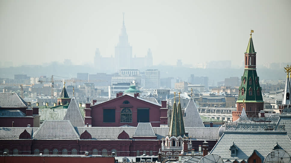     Фото: Александр Казаков / Коммерсантъ