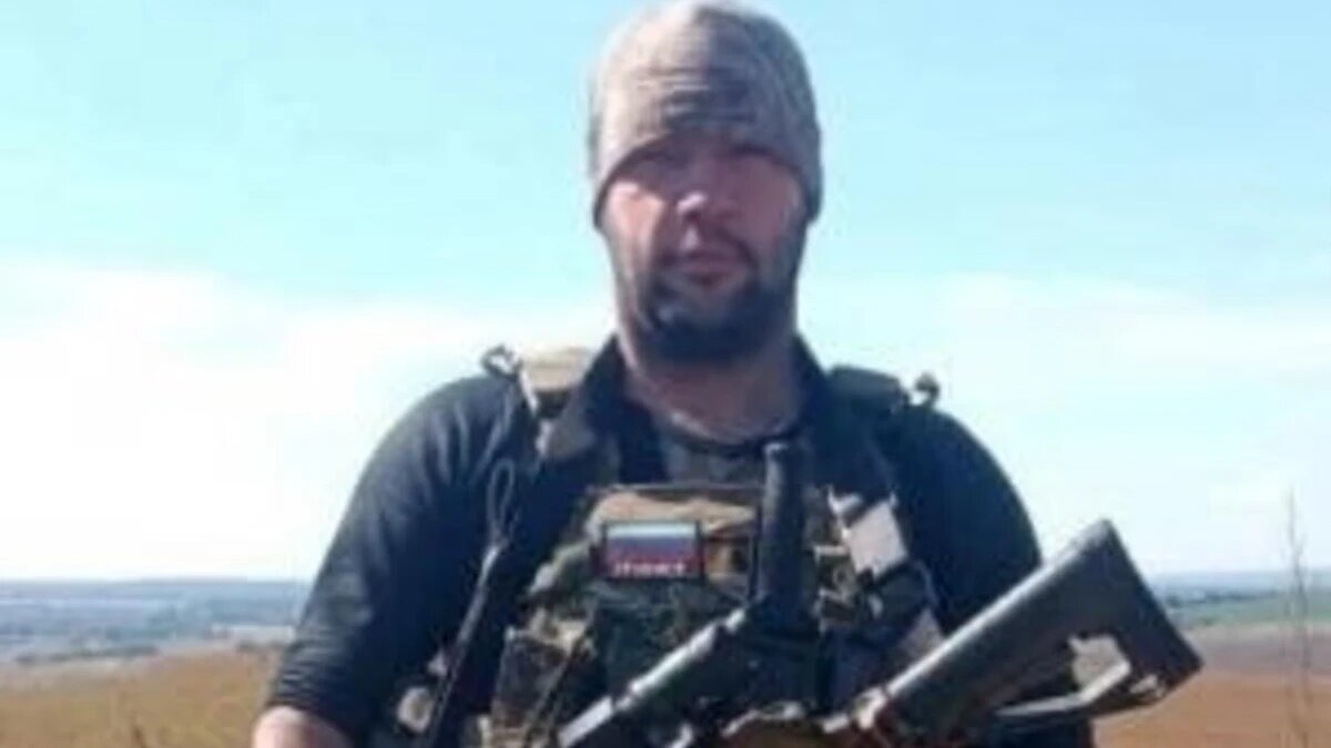 В памяти родных и близких они останутся добрыми, надёжными и мужественными. Фото: Книга памяти