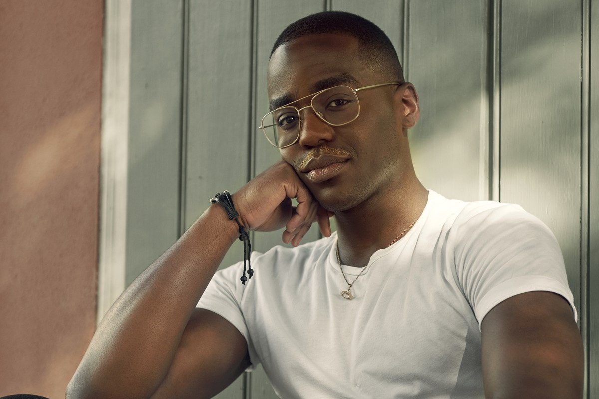 Источник: http://sexeducationtv.ru/photo/images_large/ncuti_gatwa/1265694.jpg