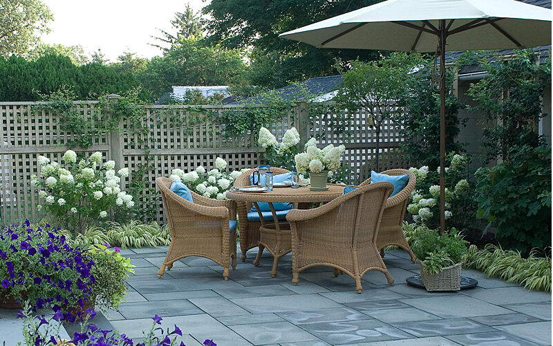 Дизайн оформление зоны отдыха на даче: как обустроить уютный уголок в своем саду?