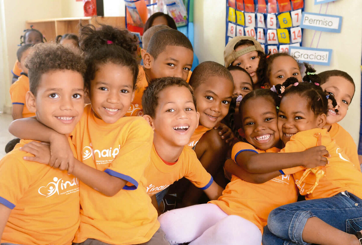 Местный дети. Местный дети. Детская простититуция в африке. Протвино хирург рзянин. Местный дети.