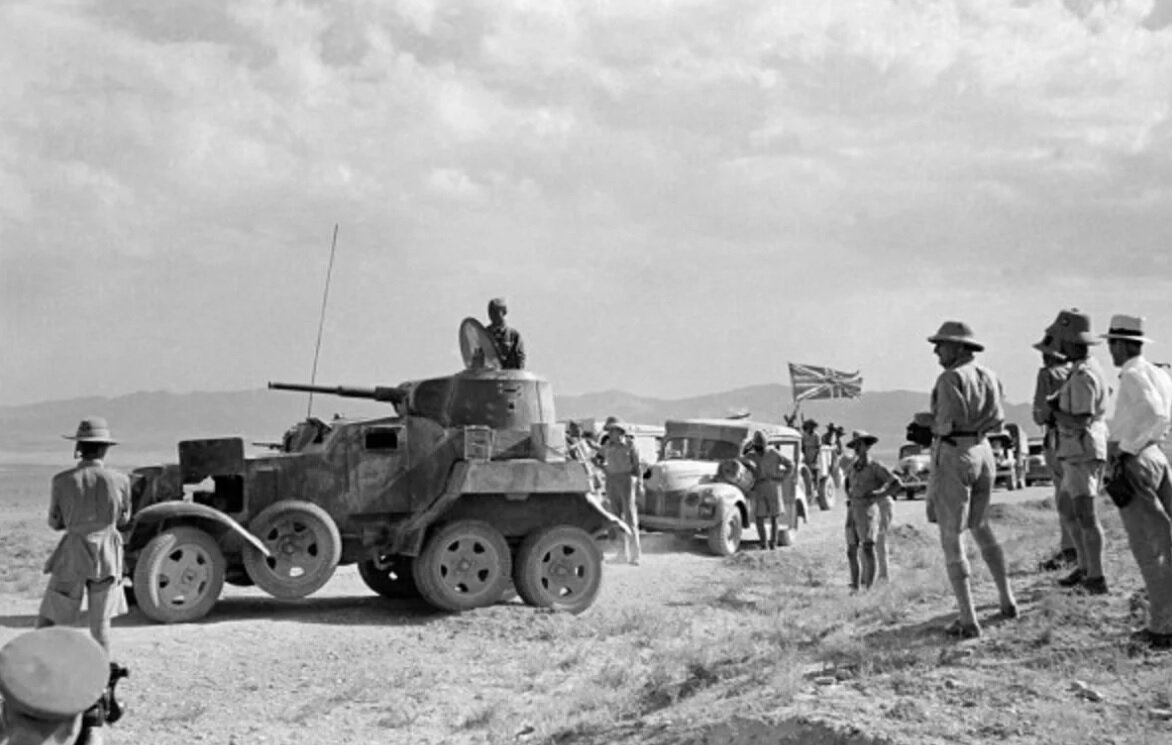 советский бронеавтомобиль и колонна британских войск, Яндекс.Картинки