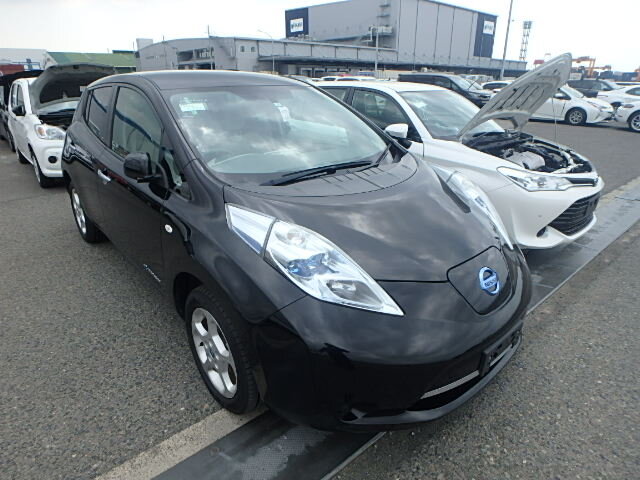 Nissan Leaf 2011