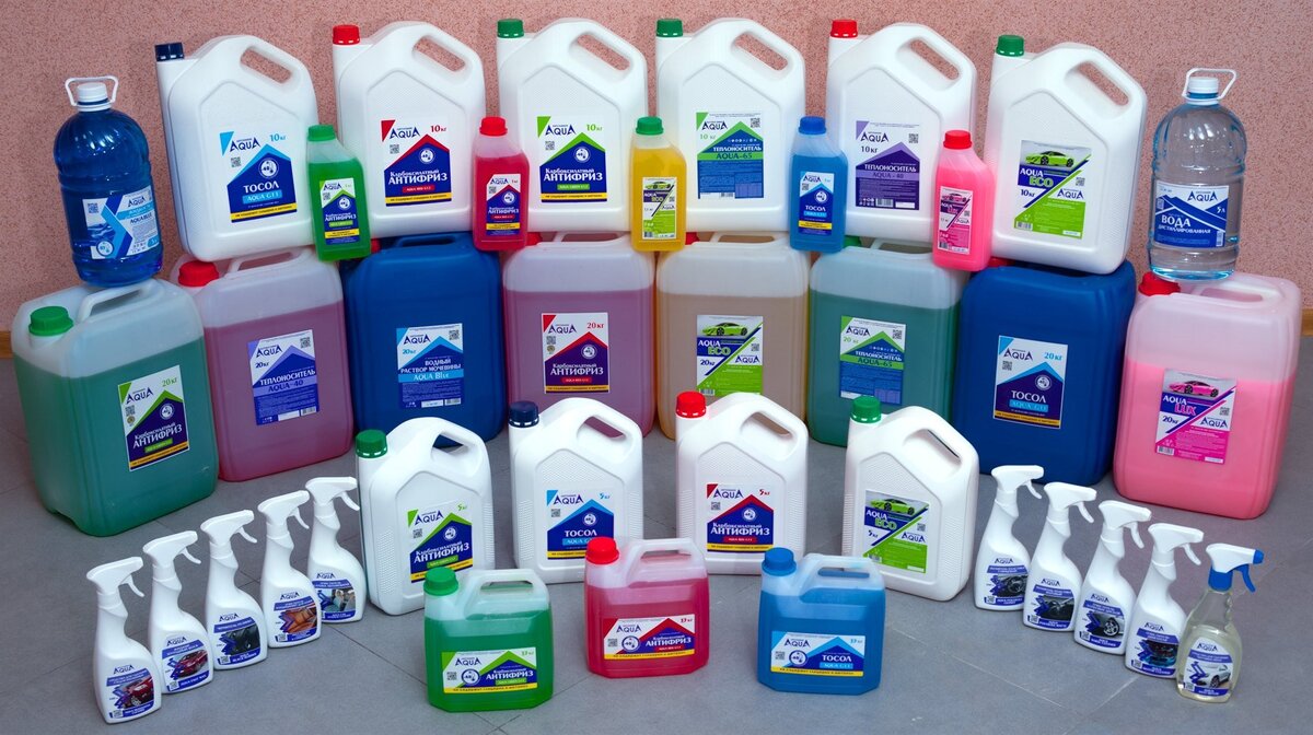 Технология изготовления антифриза (тосола) постоянно усовершенствуется, что по мнению разработчиков способствует увеличению срока его службы, но не каждый знает какой антифриз заливать.