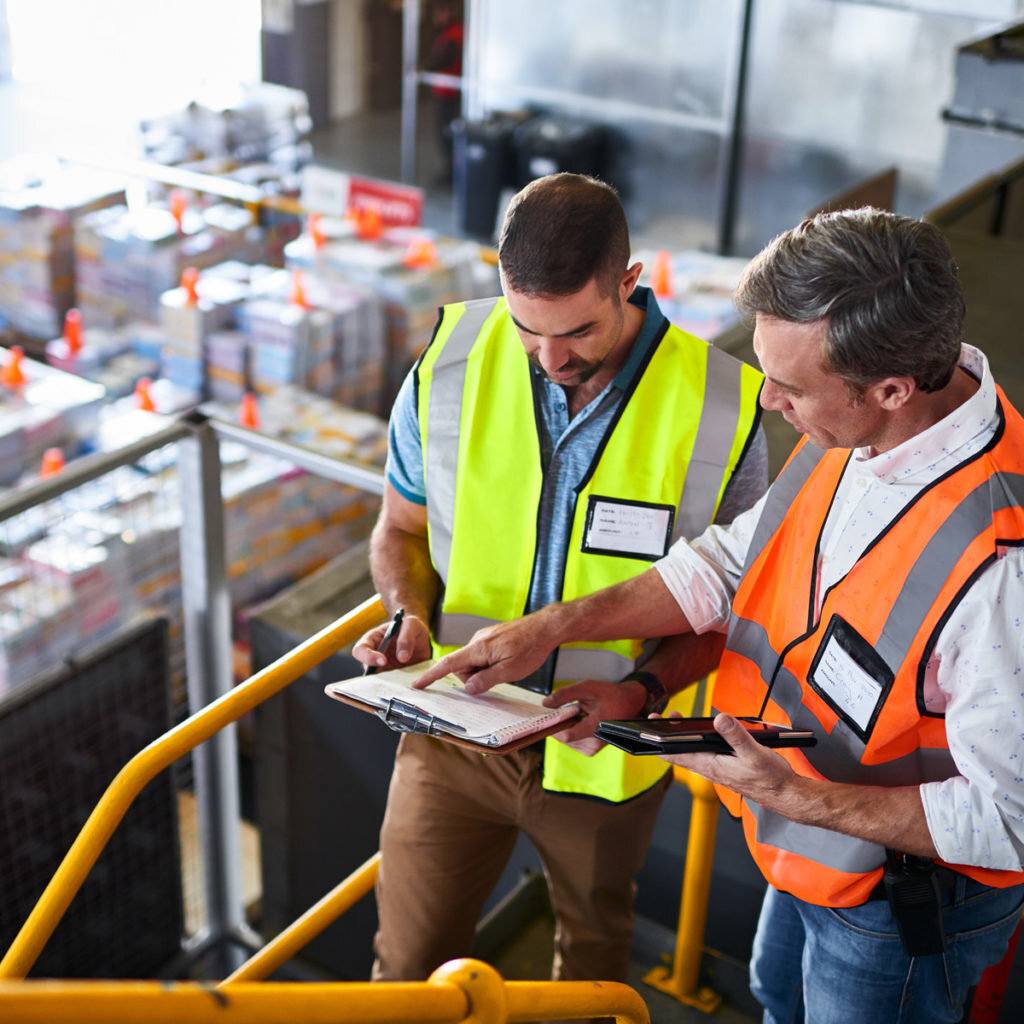 Таможенное оформление товаров и грузов - сложная процедура, которая требует профессионального подхода. Источник изображения - Яндекс Картинки.