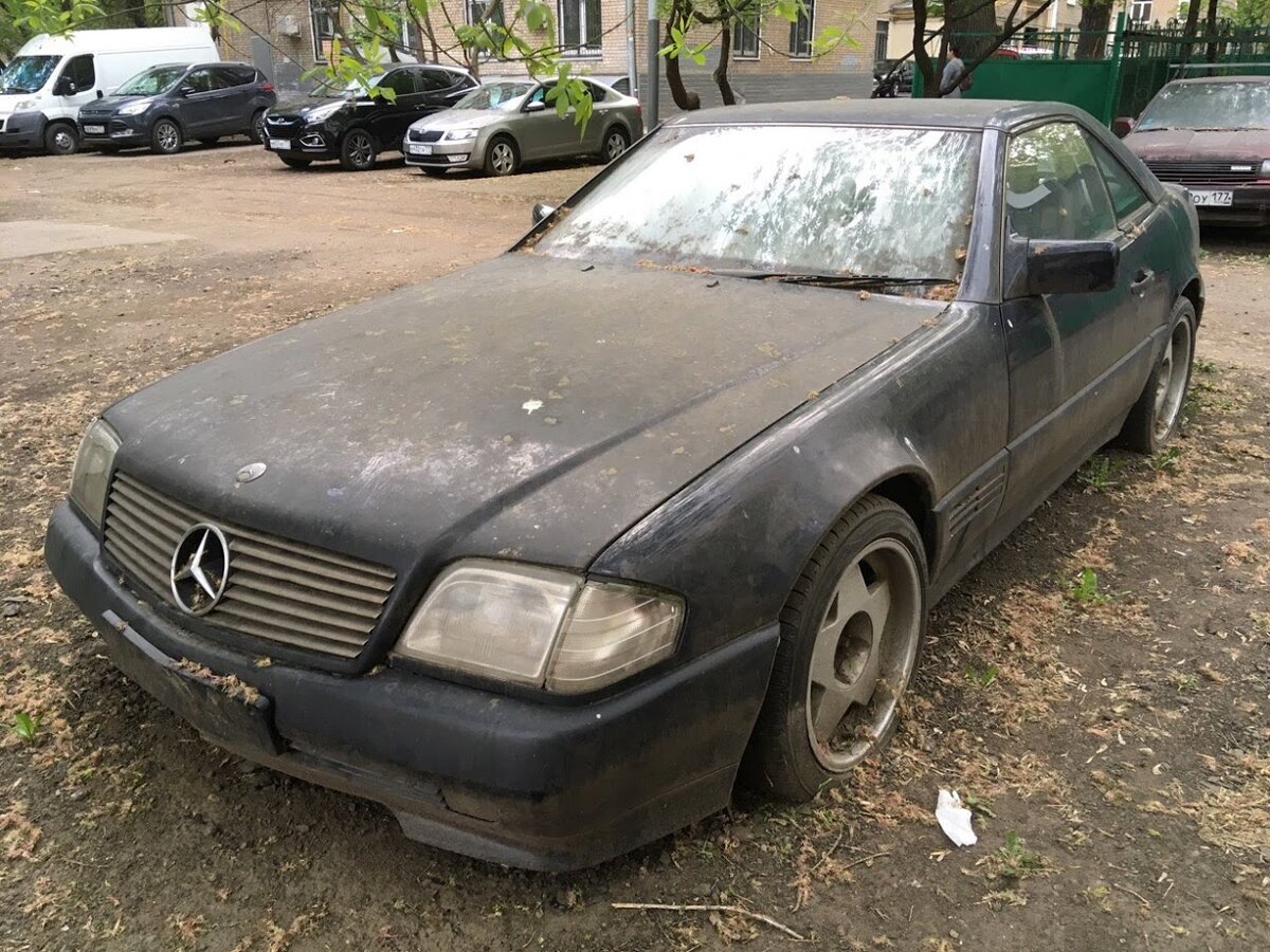 Заброшенный Мерседес 500