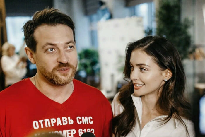 Кирилл Сафонов с дочкой Настей