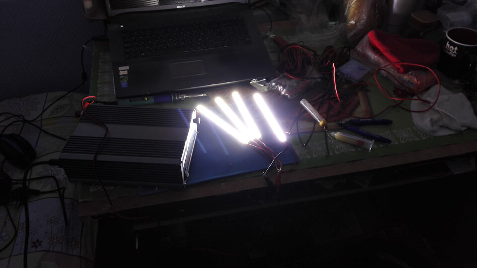 Полный размер
Горят :3