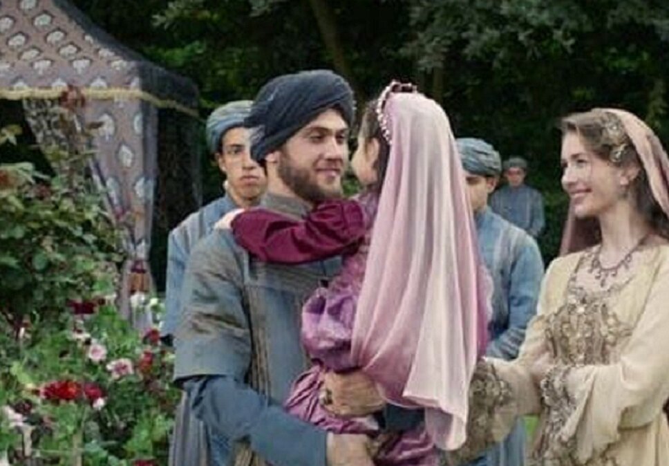 Кадр из сериала "Великолепный век"