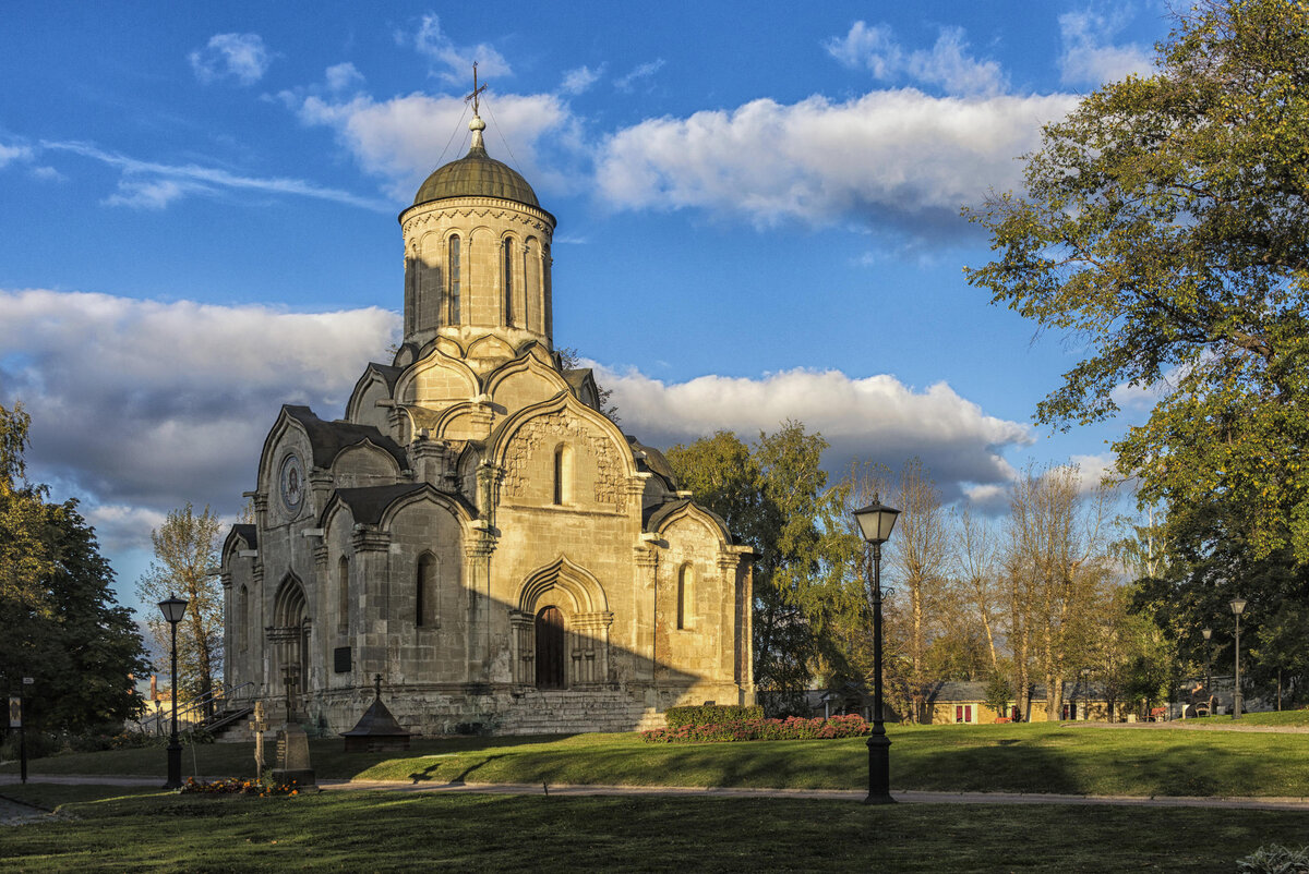 Старинные храмы москвы