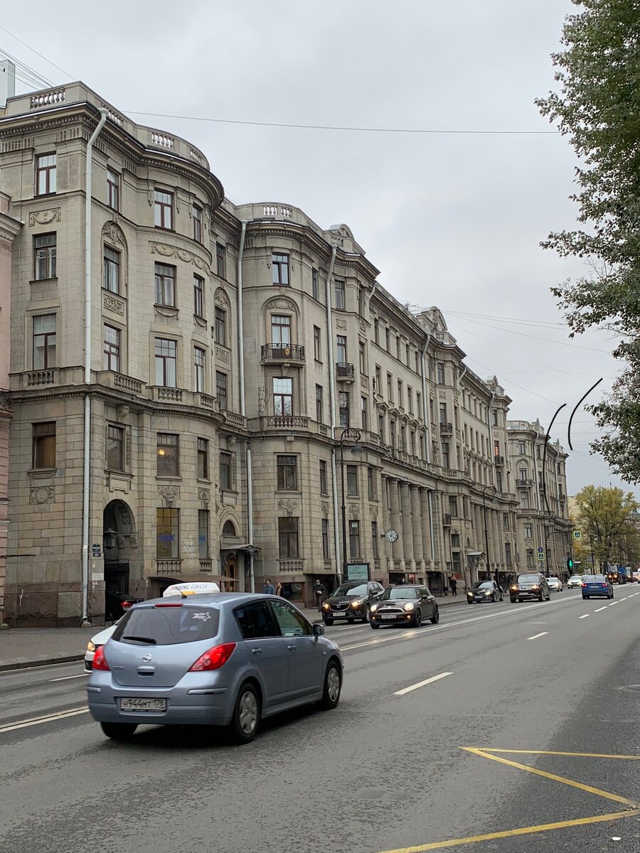 Каменноостровский проспект 26-28 