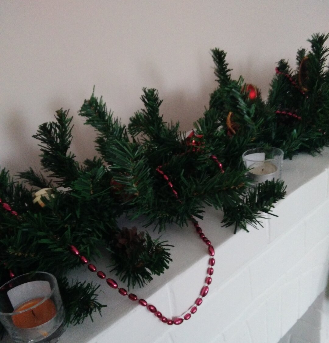 В процессе создания. Ничего сложного, дело получаса. Фото из личного архива