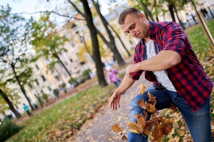 Мужчина начинает. Парень начинает развиваться на улице. Мужчина развивается на 5 лет позже. В Москве как мужчины развиваются