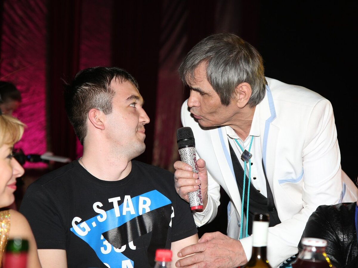 Денис и Бари дружат давно (фото "В контакте" https://vk.com/deniss86)