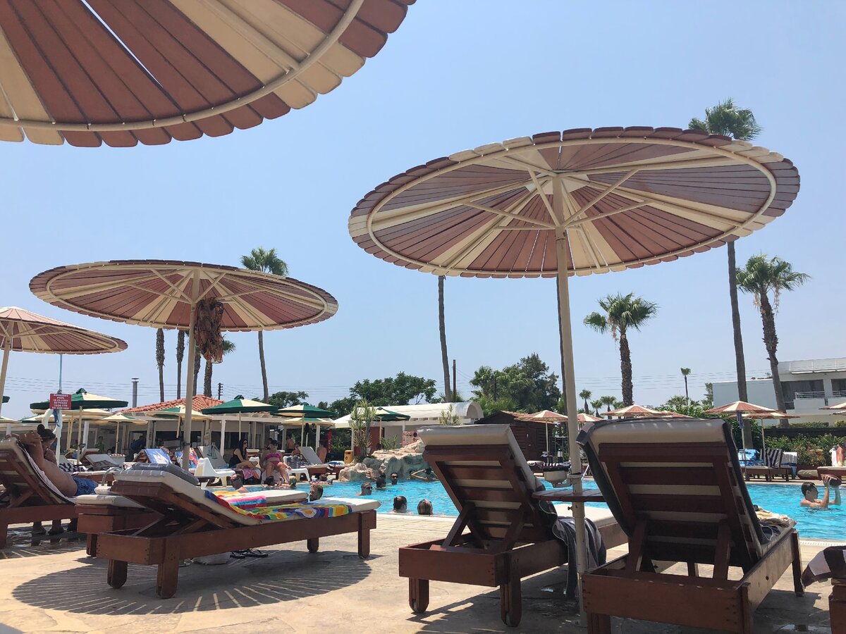 Pool нашего отеля