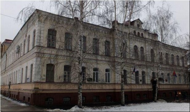 здание бывшего тамбовского автотранспортного техникума