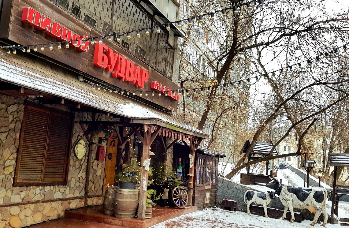 Адрес: Котельническая набережная, дом 33 строение 3.