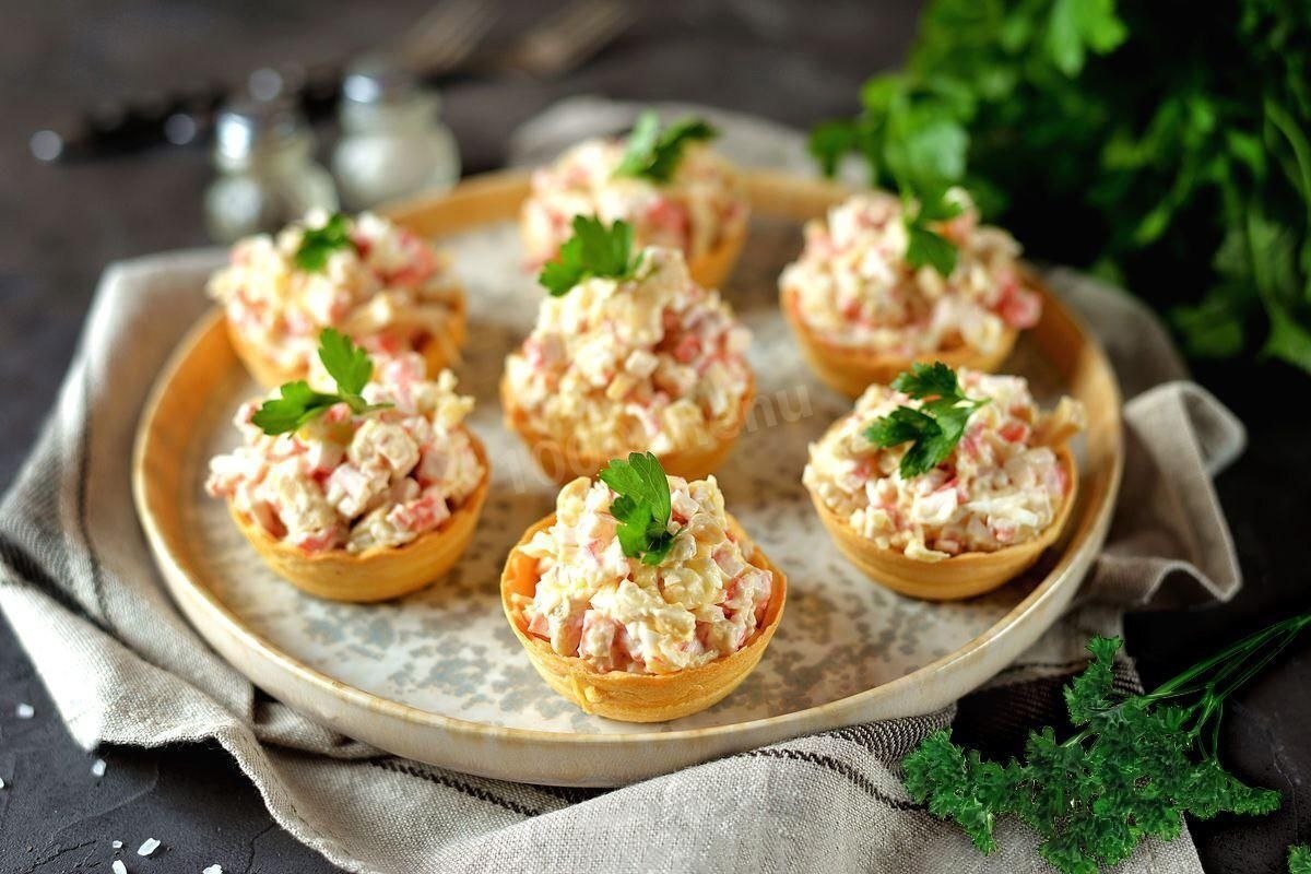 Закуска с крабовыми палочками