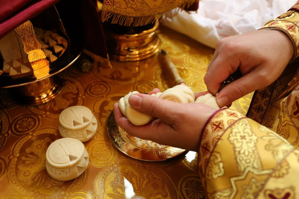 Вынимание частиц в алтаре