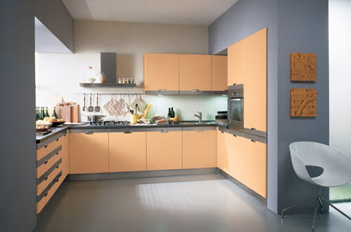 Необычное и очень смелое сочетание цветов ->