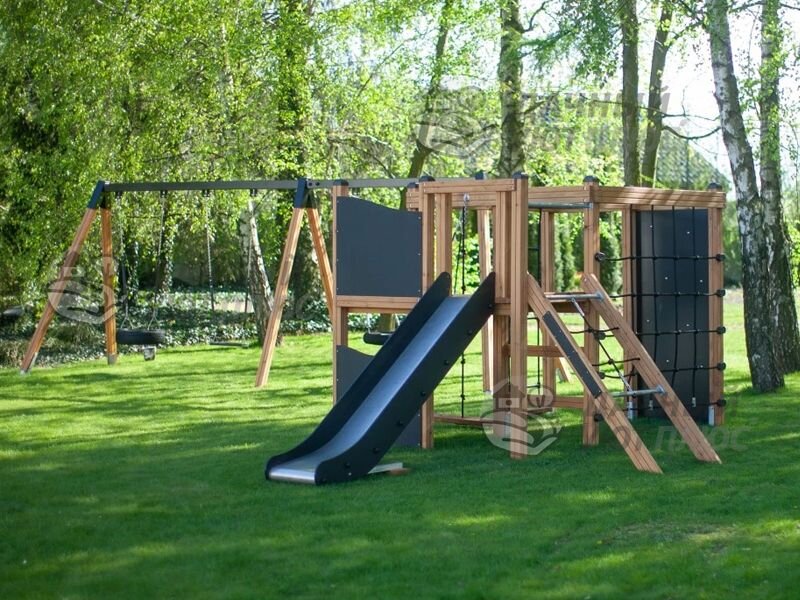 Детская площадка на дачном или садовом участке – место отдых и развлечений для детей