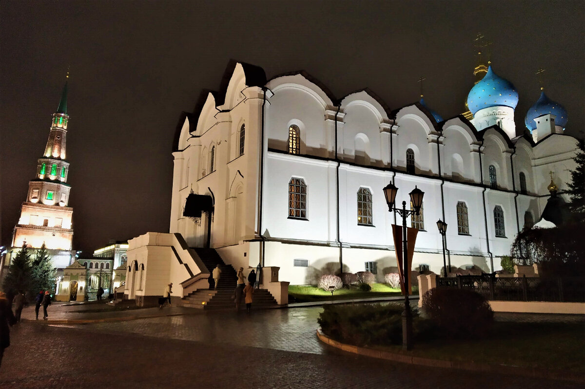 Башня Сююмбике - архитектурный символ Казани. фото автора