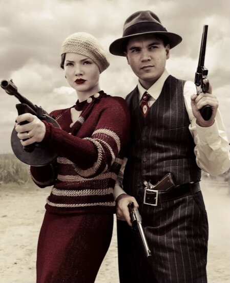 Бонни и Клайд))#ограбление века #панки хой #стыдно #молодостьглупость 